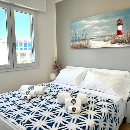 Beach Front Apartment Sabbiadoro Lignano Sabbiadoro Exterior photo